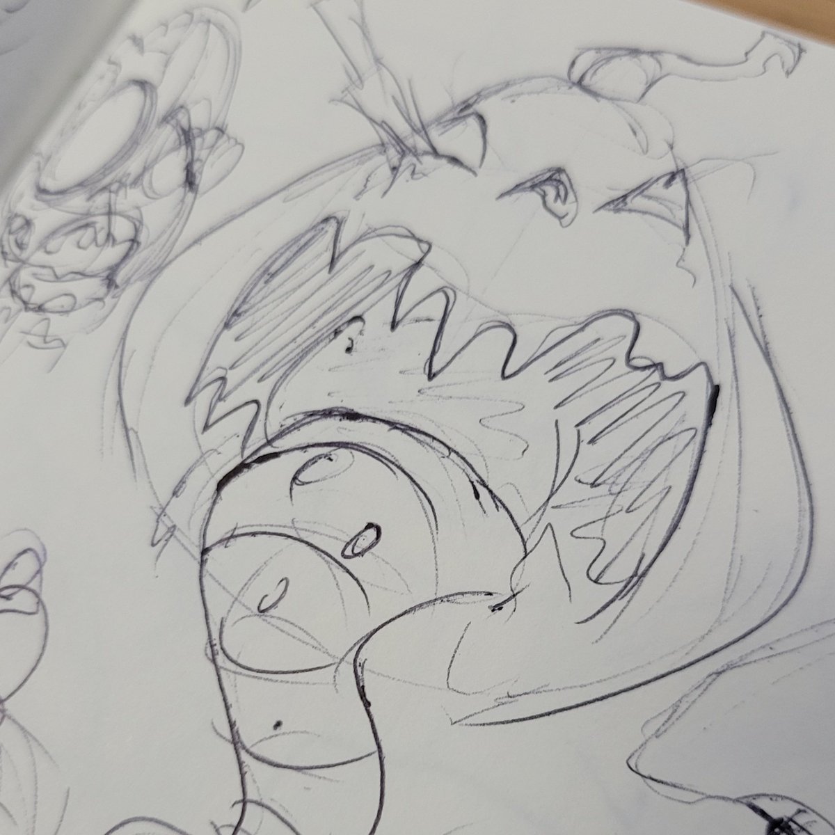 DaisitasDesign's tweet photo. Sketch dump time! https://t.co/tpSZpy4CSC
