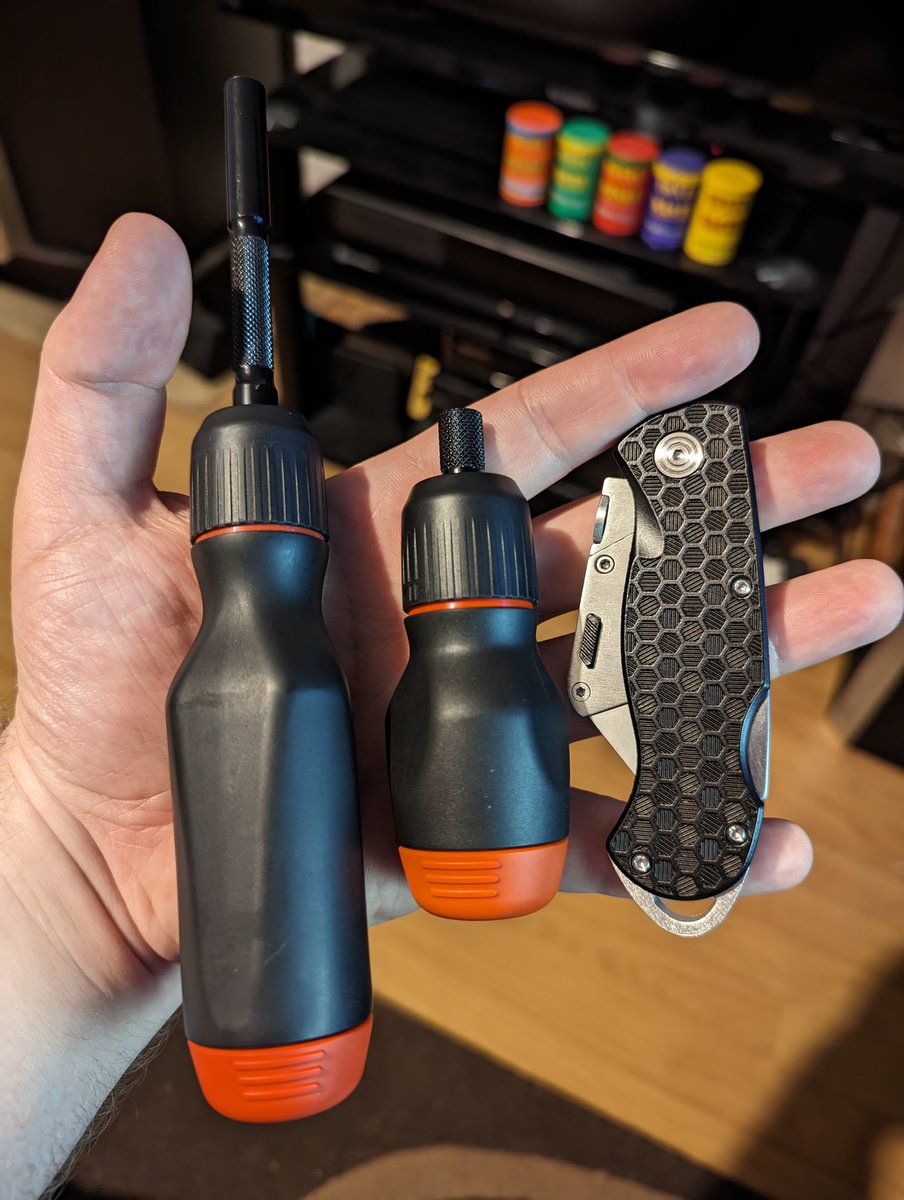 CallMeFletch's tweet photo. The @LinusTech screwdriver collection grows! Plus a bonus @ZacksJerryRig knife for when they just won't CUT it 🤣#NotAshamed https://t.co/8fquTnfaMT