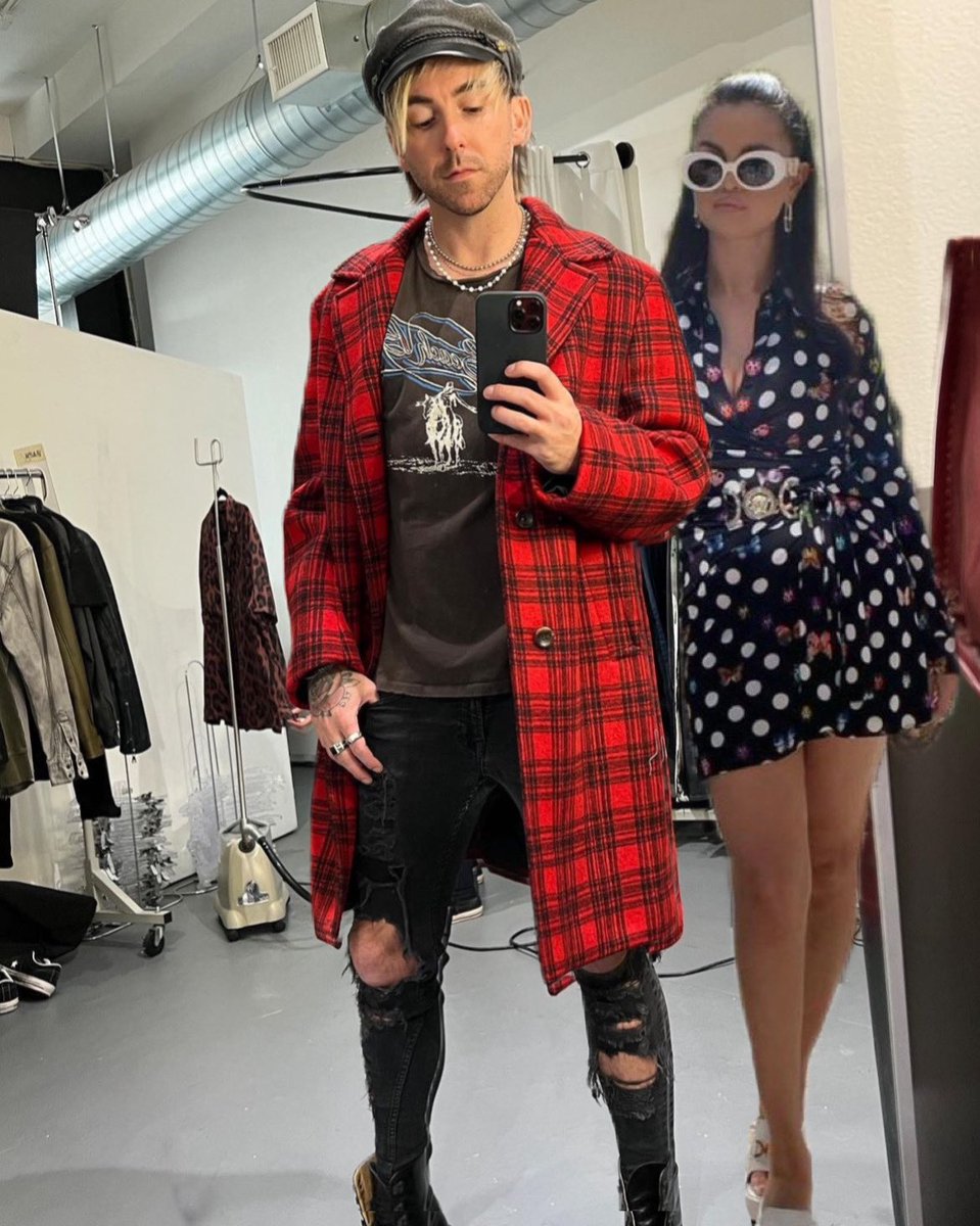 ᴺᵒᵗ 𝙎𝙚𝙡𝙚𝙣𝙖 𝙂𝙤𝙢𝙚𝙯 tweet media