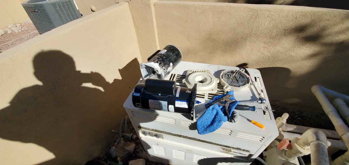 HydrobrightPool's tweet image. We know having issues with your pool is both an annoyance and a potential safety hazard, so our team offers comprehensive pool pump repairs to make sure that your pool is safe to swim in. Contact us today for a quote!

#PoolPumpRepair bit.ly/3A8quXL