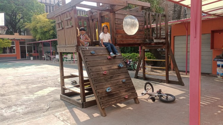 Ayuda Y Solidaridad tweet media