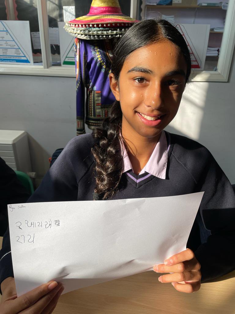 RMSLanguages's tweet image. Happy European Day of Languages! We celebrated with taster sessions for Year 8 students in 6 new languages (Dutch, Gujurati, Russian, Georgian, Portuguese &amp;amp; Italian) delivered by sixth formers and teachers. And there was Salsa at lunchtime! Thanks to all! @RMSforGirls #EDLangs