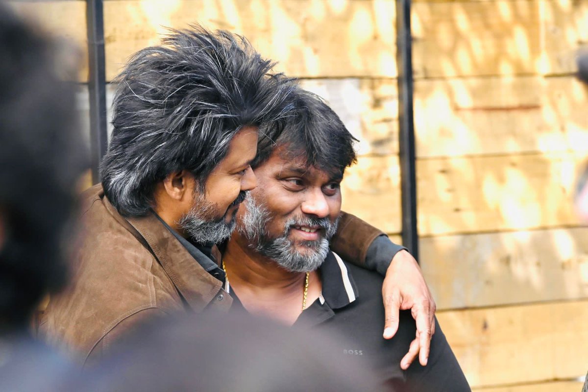 iammoviebuff007's tweet photo. #LEO - Content Will speak volumes..🔥 Gonna be the Biggest Hit in #ThalapathyVijay's Career..⭐ https://t.co/vZXyFeV4GE