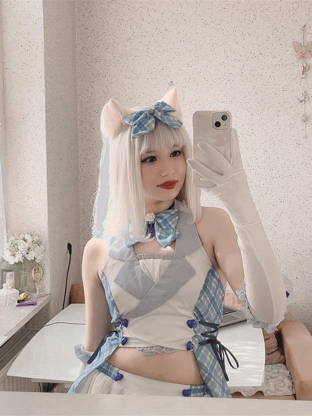 mika♡ Mika in Koharu's clothes (@AN64239626) : r/BlueArchive