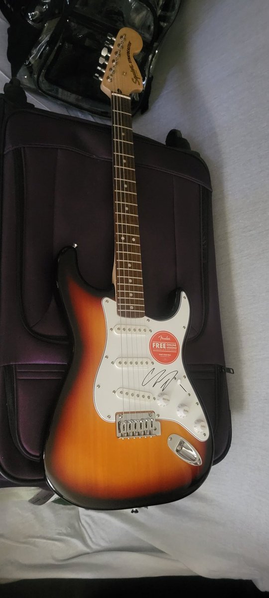 Thank you <a href="/KOMPRadio/">KOMP Radio</a> <a href="/CoreyTaylorRock/">fuck your checkmark</a> <a href="/yourbuddygooch/">Brandon Hahn</a> <a href="/itsthesylvia/">Sylvia 🖤🍭</a>!!!