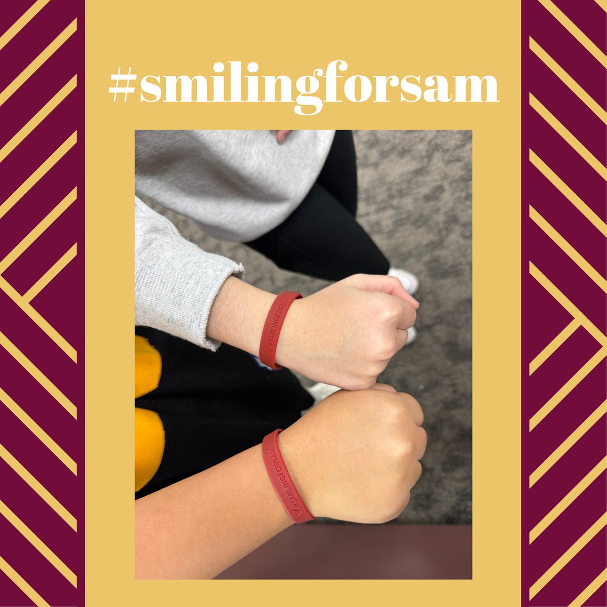 MarleeYoung13's tweet photo. Bracelets came today! Support Sam's family through this tragic time. We are here for you Serra Catholic ❤️💛🕊 #serrastrong #efstrong #smilingforsam #cherringforsam https://t.co/rGu78Uyfhu