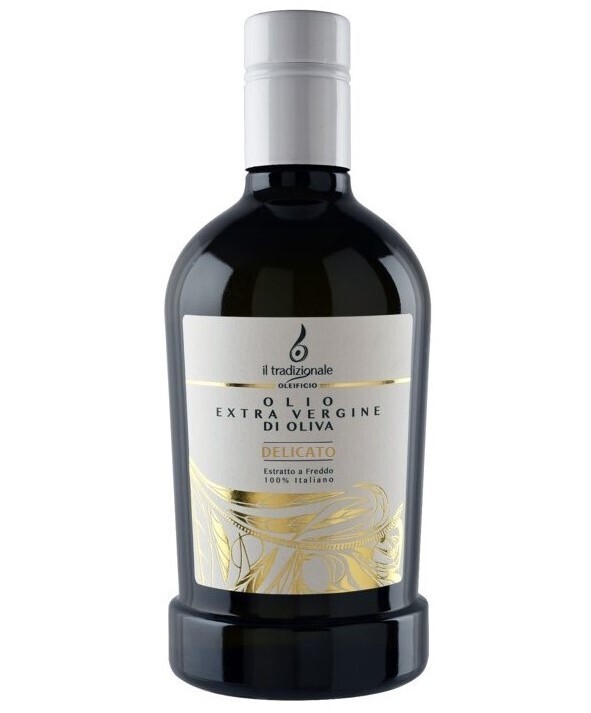 #fattoinitalia Oleificio Il Tradizionale 'Olio Extravergine di Oliva' prodotto nel frantoio di Massafra (Taranto). #olio #olioextravergine #leccino