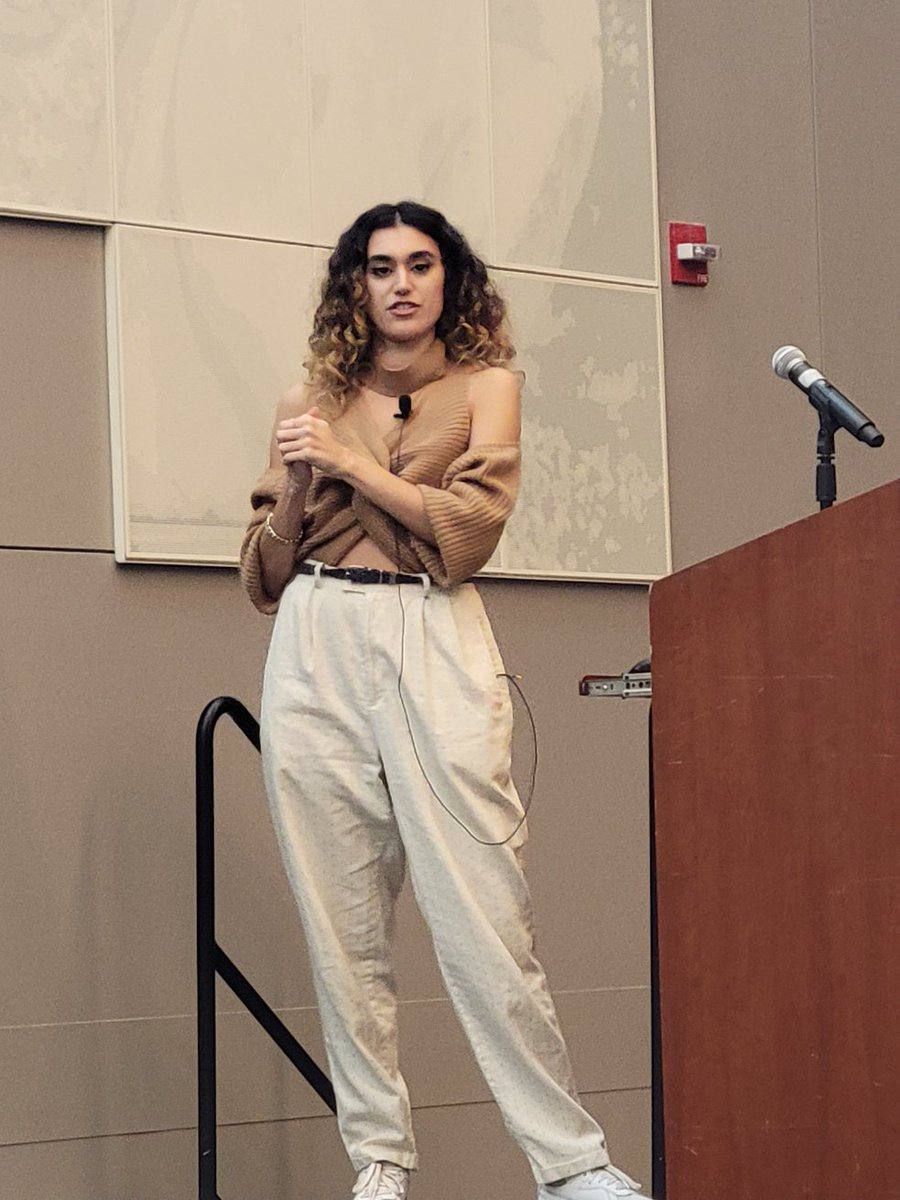 Felesia Bowen (@felesiabowen) on Twitter photo Sabrina Jamal-Eddine PhD(c), BSN, RN, student at <a href="/LoyolaChicago/">Loyola University Chicago</a> Marcella Niehoff School of Nursing speaks about incorporating spoken word poetry into Nursing pedagogy. I think I want to consider this! Sabrina Jamal-Eddine PhD(c), BSN, RN, student at <a href="/LoyolaChicago/">Loyola University Chicago</a> Marcella Niehoff School of Nursing speaks about incorporating spoken word poetry into Nursing pedagogy. I think I want to consider this!