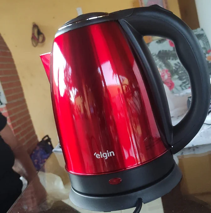Chaleira elétrica Inox Elgin em Inox Sem fio 1,8 Litros Vermelha 127V
