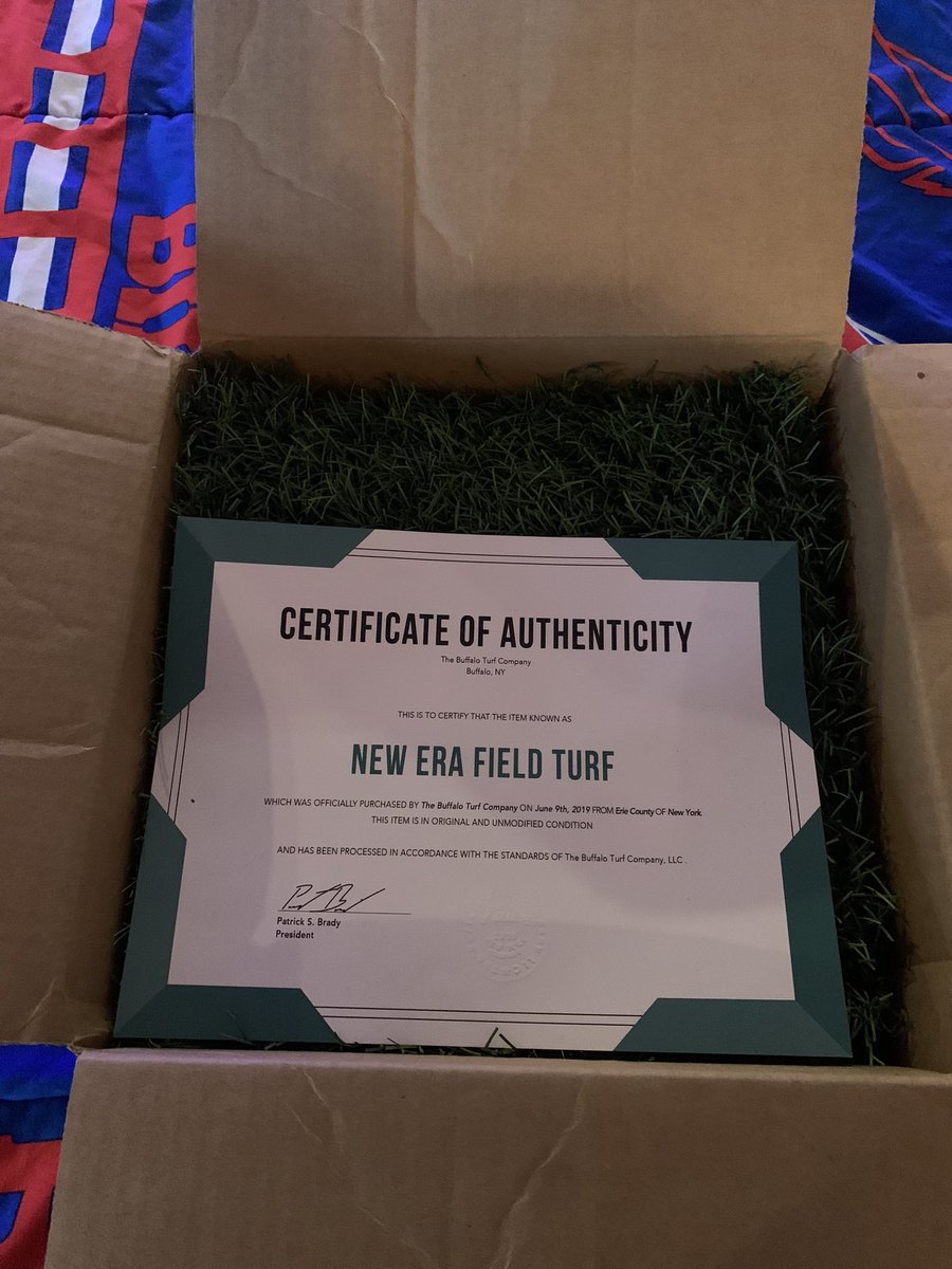 BuffaloMafiaMan's tweet photo. Alright #BillsMafia  I’m giving away 2 pieces of turf from the new era field ahead of Sundays game! 
To enter: 
🦬 Like, Retweet &amp; Follow 
🦬 Comment and tag 2 friends 
🦬 Contest ends Sunday 10am EST
🦬 Go Bills!! 💙🦬❤️ https://t.co/OE89i1joNS