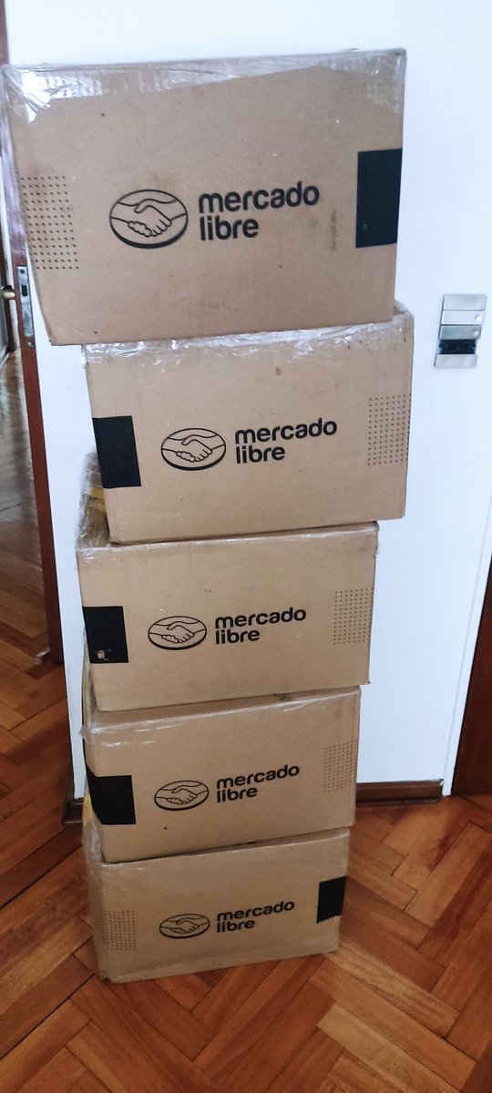 Leo Colombo Viña (@lecovi) on Twitter photo Llegaron las remeras de <a href="/pyconar/">PyCon Argentina</a> que vamos a regalar en el Konex en esta 10ma. Edición de #Nerdearla. Enterate cómo hacerte con tu remera siguiendo a <a href="/nerdearla/">#nerdearla</a> y <a href="/PythonArgentina/">Python Argentina</a> Llegaron las remeras de <a href="/pyconar/">PyCon Argentina</a> que vamos a regalar en el Konex en esta 10ma. Edición de #Nerdearla. Enterate cómo hacerte con tu remera siguiendo a <a href="/nerdearla/">#nerdearla</a> y <a href="/PythonArgentina/">Python Argentina</a>