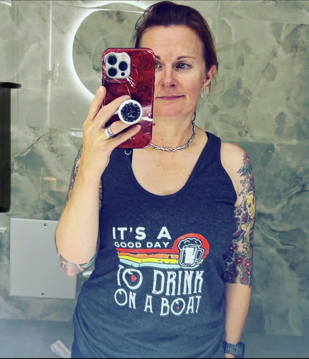 zRedhead01's tweet photo. Can’t believe I bought this especially for the week we spent on the boat and left it in the bag we didn’t take onboard due to space limitations 🤦‍♀️🤦‍♀️ #holidayfail #drinking https://t.co/7iphPdWoK0