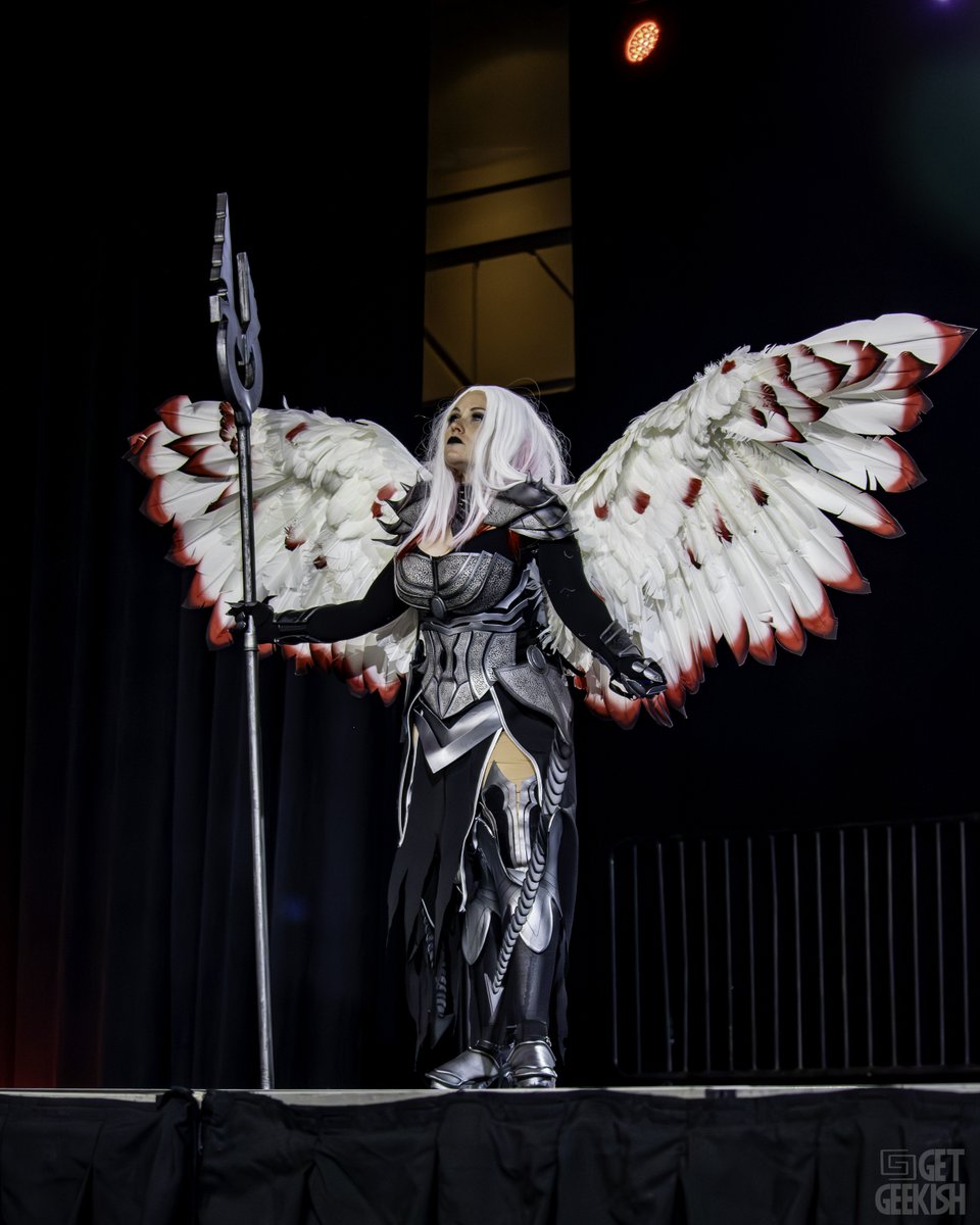 GetGeekish's tweet photo. “Wings that once bore hope are now stained with blood. She is our guardian no longer.”
#FanX2023 #Cosplay #Contest: Archangel #Avacyn, the Purifier, by @pintsizedpinup
#Fanxcosplay #avacyncosplay #magicthegathering https://t.co/PSSX9R8BIq