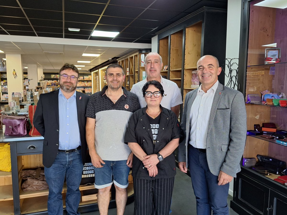 PHILIPPECOY's tweet image. Merci le #Comminges pour cette journée enrichissante

Au travers des débats, des idées et des échanges, la profession évolue et prend son destin en main pour avancer et faire face aux difficultés du quotidien

#PlusQueJamaisBuralistes ♦️