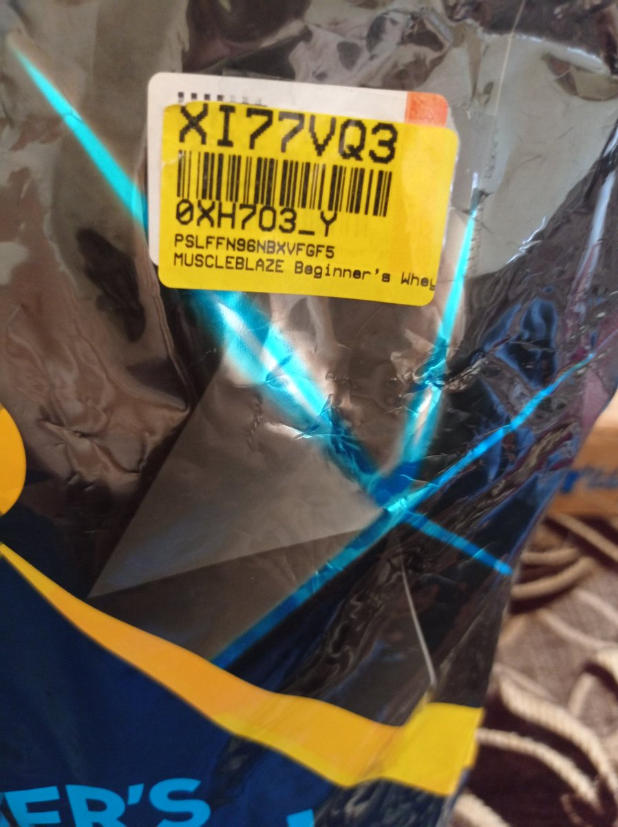 dhrumil__333's tweet photo. I received the product but when I entered the scratch card number on the MB website it showed me that the number was already verified by someone https://t.co/JhOG9EDAcB means it's not genuine product. Now What to do !? I am not getting proper answer from FK or MB. @MuscleBlaze https://t.co/QO4SHHteOf