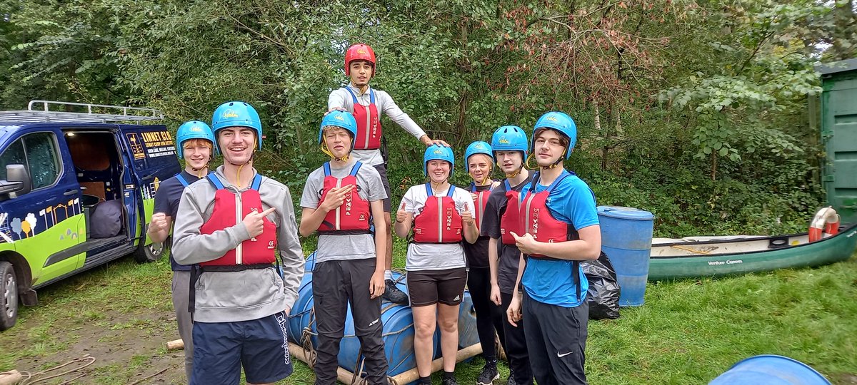 PSmarpleSFC's tweet photo. UPS raft building was a huge success. 1 raft floated at least. Everyone got wet. Brilliant teamwork and communication, what a fabulous new group! https://t.co/t6O4ABSVTz