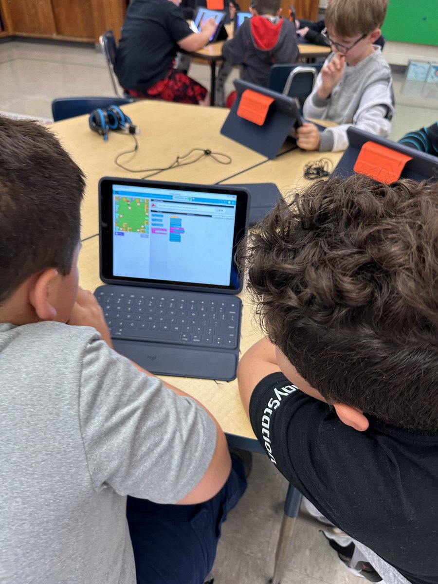 Darren Smith tweet media