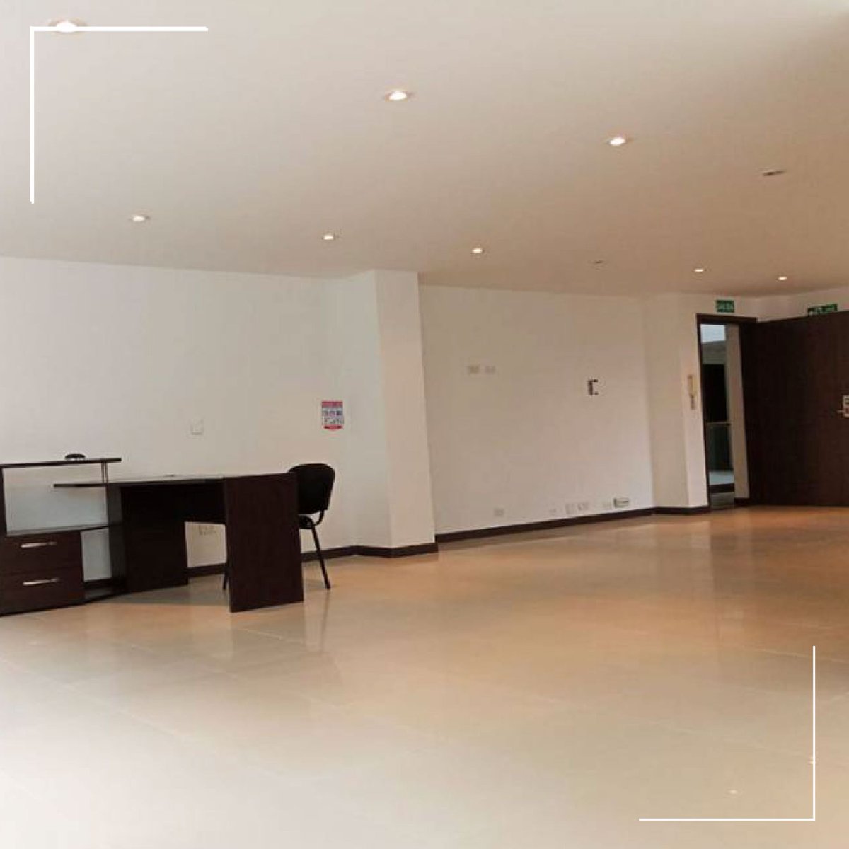 teleport_a's tweet photo. 📌 En arriendo oficina ubicada en El Chicó

60 M2 | 🚿 1 | 🚘 1 | $3.000.000 | Cod. 1386
Más información:  https://t.co/TpEbTCATI6
Calle 113 No. 7 - 21 Local 101, Torre A
Tel: 629 5081 / 620 5043 Cel: 317 369 8390
#Teleport https://t.co/s0xlgpzLLg