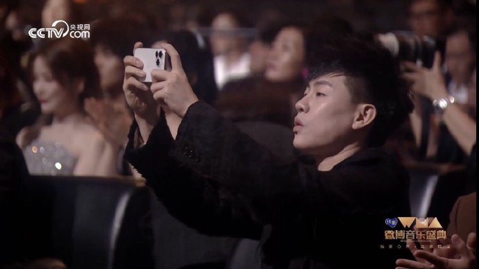 Yan | HSJ • 伯远 • SRRX tweet media