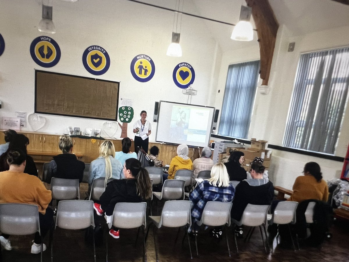 L Crossley tweet media