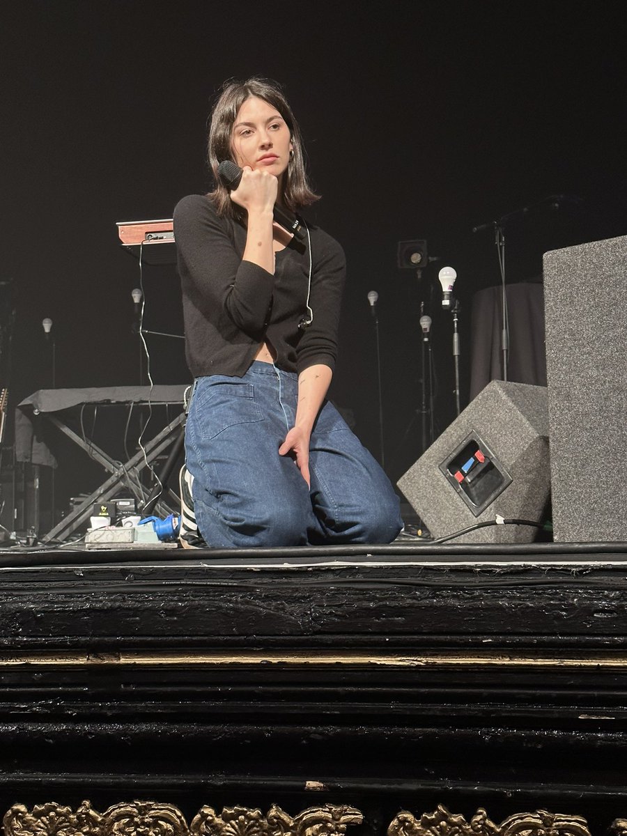 safe gracie tweet media