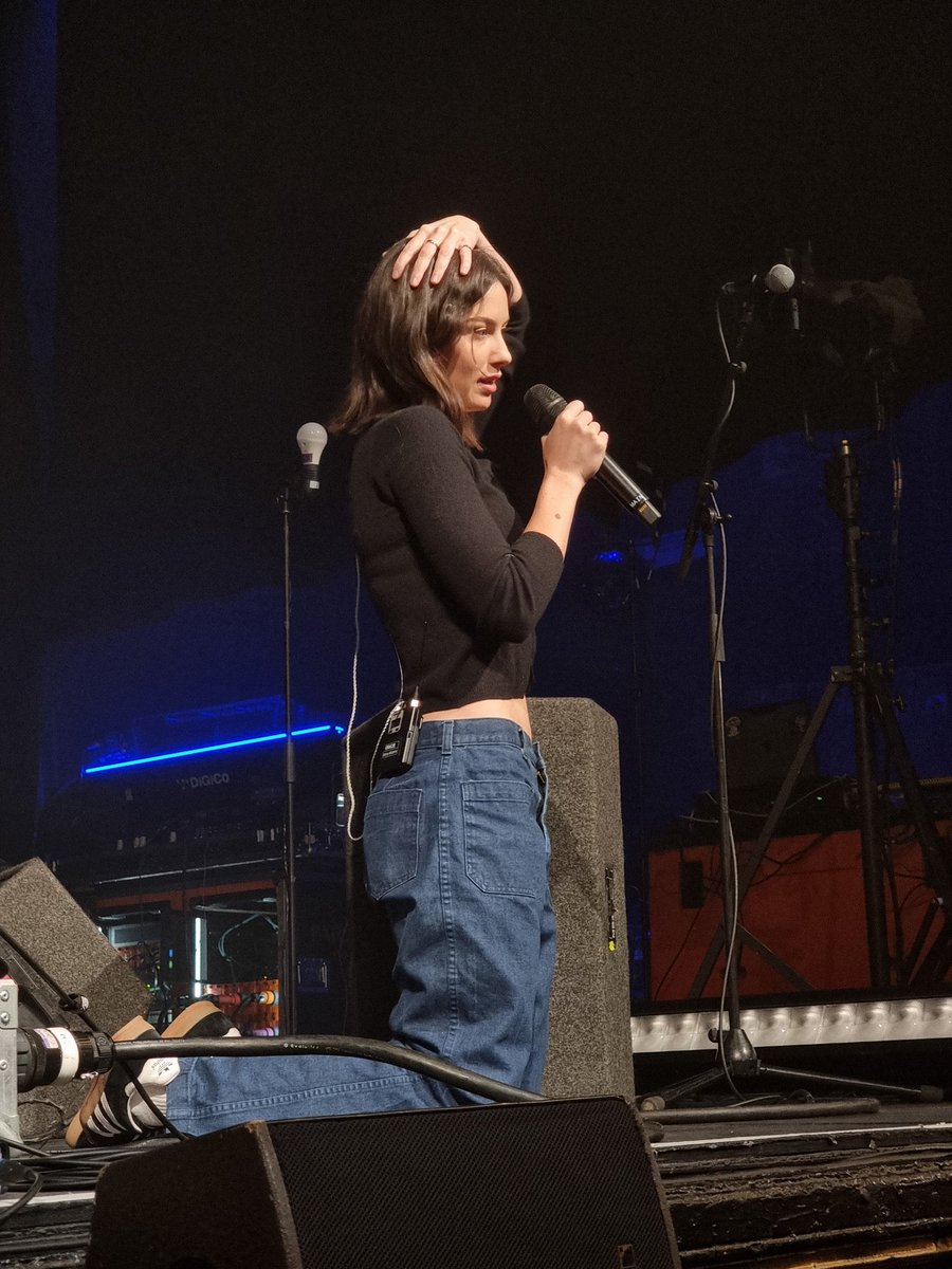 safe gracie tweet media