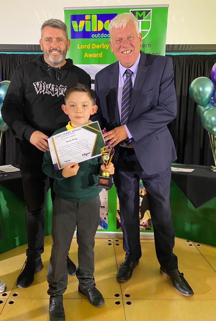KirstyWing14's tweet photo. What a lovely night @malvernprimary for the Lord Derby Awards. Lovely seeing all the children get their purple badges. I could not be more proud of Lucas for winning the award for Integrity 💙 keep shining your beautiful light on the world my boy🥰 

#wheregreatnessgrows https://t.co/RR06kkhGS6