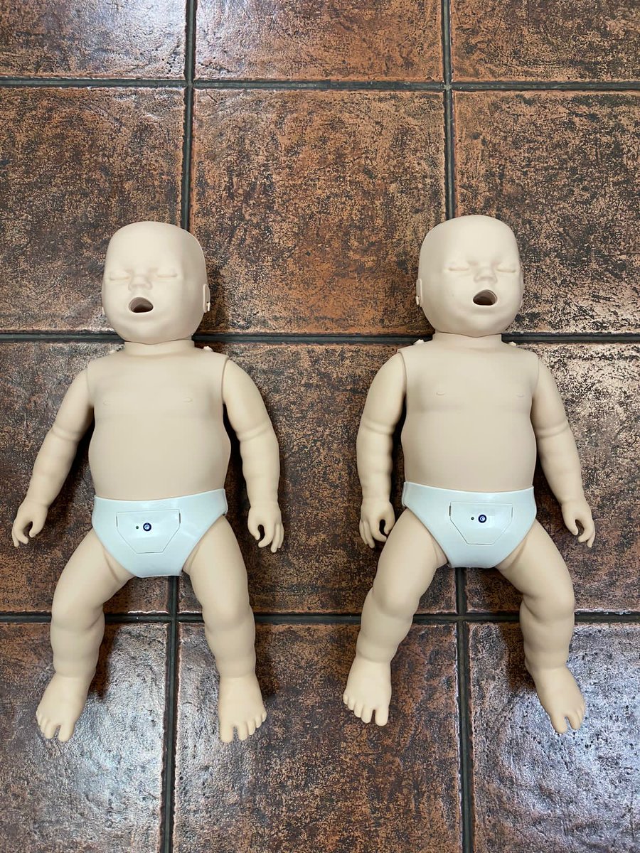 De acuerdo a nuestras necesidades de capacitación y mejora en el servicio el <a href="/BomberosNunoa/">Cuerpo de Bomberos de Ñuñoa</a> a traves de su escuela de formación y entrenamiento, adquirio 06 fantomas de entrenamiento para curso y prácticas de RCP y DEA.