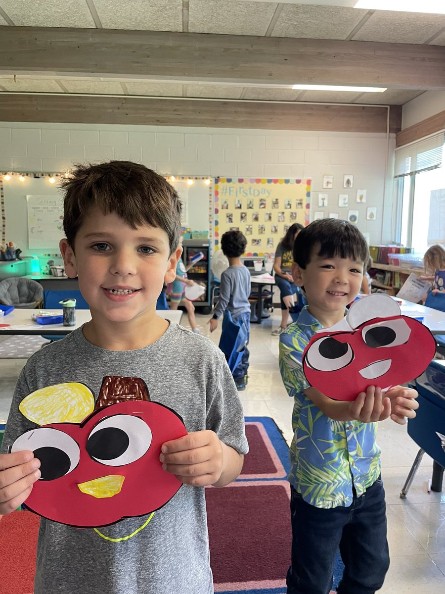 Getting ready for fall with facts all about apples! 🍂🍁#112Leads