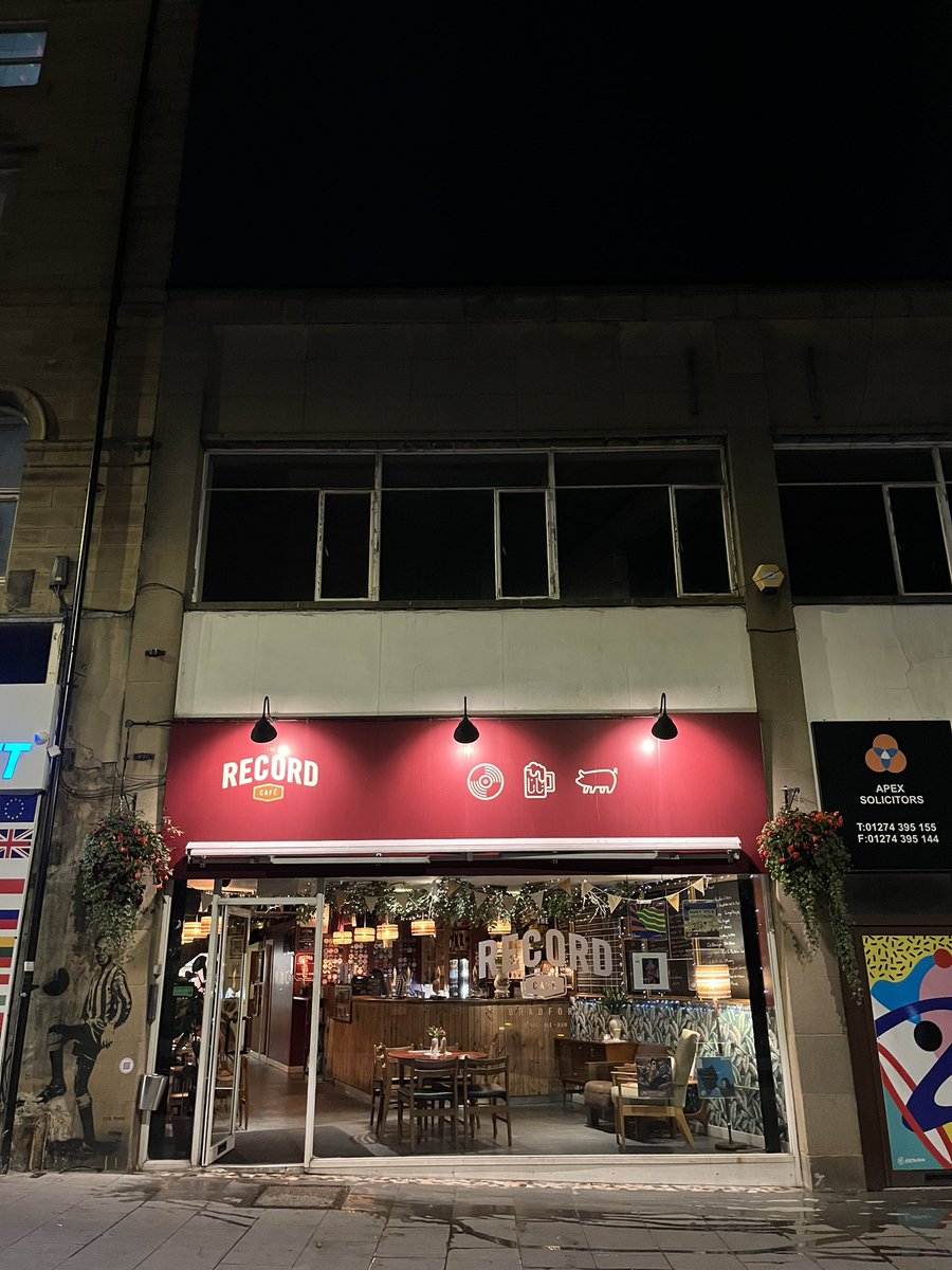 The Record Café tweet media