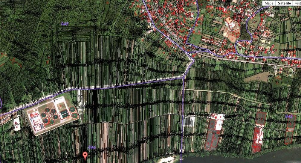 SabiasGalicia's tweet photo. Sabías que #Galicia é unha das comunidades con máis kilómetros de lindes, isto é debido sobre todo ao minifundismo. Os perímetros das parcelas suman mais de 1,3 millons de kilómetros, o que equivale a dar 33 voltas a redor da Terra. #BoaNoite https://t.co/CBg4i4qDXH