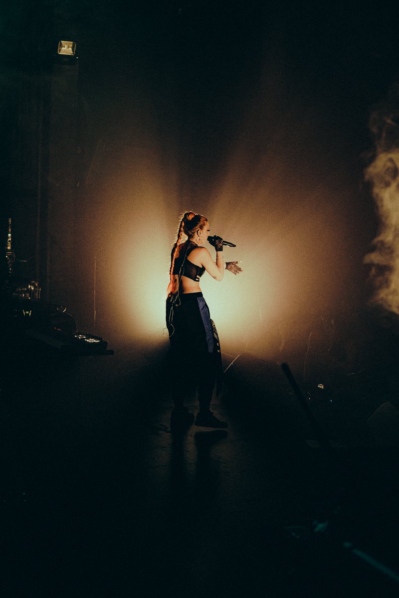 LA INSERT tweet media