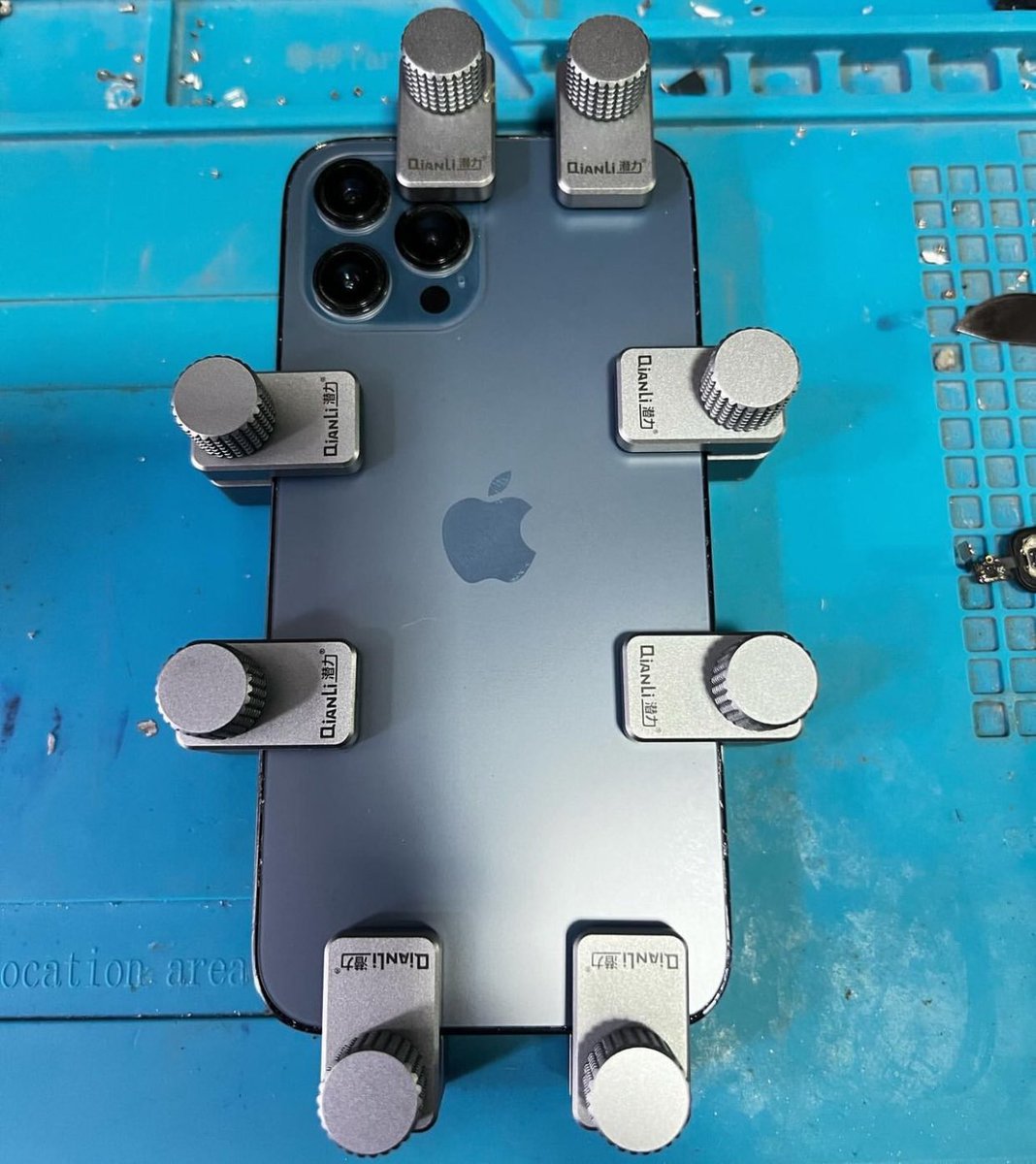 wilbard_narcis's tweet photo. IPHONE SERVICES PROVIDED
• Battery Replacement
• Screen Replacement
• Back Glass Replacement 
• Motherboard Repair
• Data Backup
• Software installations
• icoud &amp; ApplelD Management
• Diagnostics &amp; Troubleshoot
 TUNAPATIKANA
📍Dar Free Market
☎️ +255675791163 https://t.co/5bVY8qyIBK