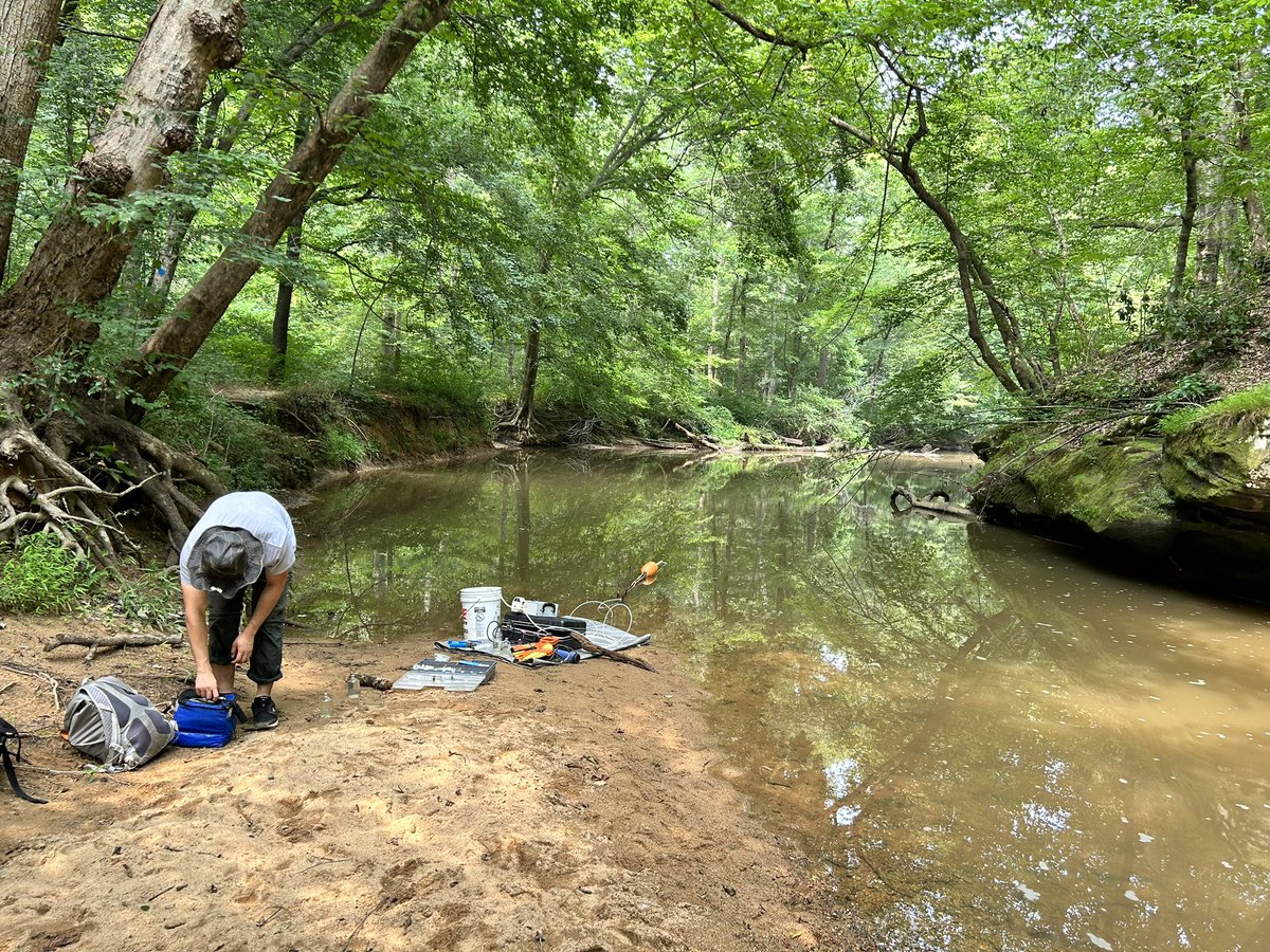 Amanda DelVecchia (@agdelv) on Twitter photo Come work with us to understand contributions to riverine GHG flux! We’re looking for a postdoc to join us <a href="/geographyunc/">geography unc</a>, in collab with <a href="/DrBioGC/">Emily Bernhardt</a>. Pref. quals incl. useful skills but can be developed during postdoc as well. Likely >1yr. unc.peopleadmin.com/postings/266083 Email me with Qs Come work with us to understand contributions to riverine GHG flux! We’re looking for a postdoc to join us <a href="/geographyunc/">geography unc</a>, in collab with <a href="/DrBioGC/">Emily Bernhardt</a>. Pref. quals incl. useful skills but can be developed during postdoc as well. Likely >1yr. unc.peopleadmin.com/postings/266083 Email me with Qs