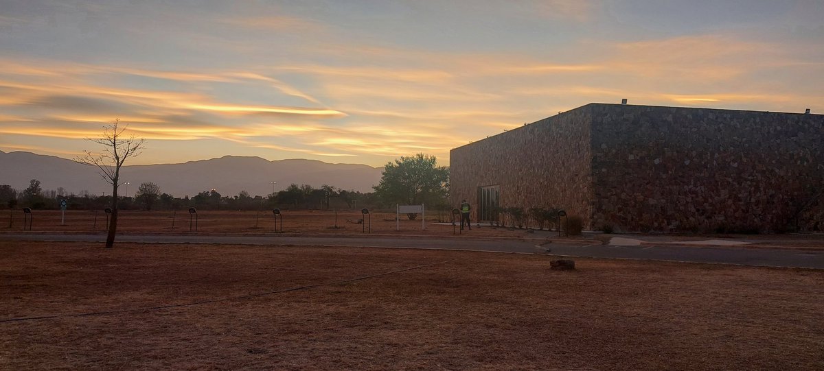 Recuerdos del Congreso de la <a href="/SATIarg/">SATI</a> en donde abordamos aquello relativo a las cuestiones bioéticas que atraviesan el final de la vida. 
Talleres, mesas redondas y debates   que habilitan otras miradas sobre aquello que acontece en la UCI.