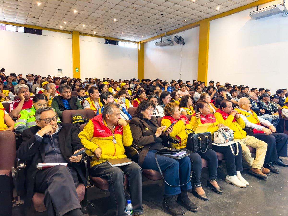 Municipalidad de Comas tweet media