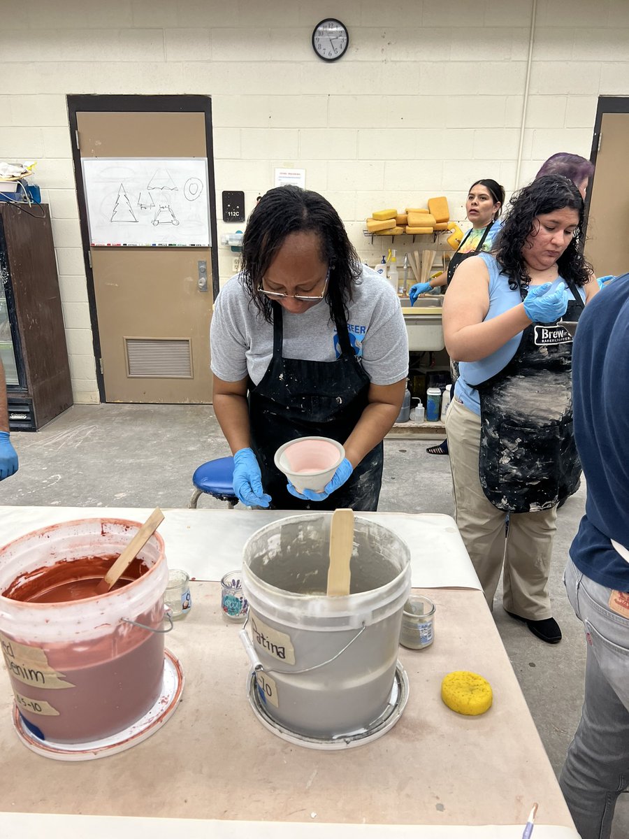 jlyon_id's tweet photo. #OCMudWranglers #OCLS23 #OCCreates https://t.co/cOS5SJbhJi