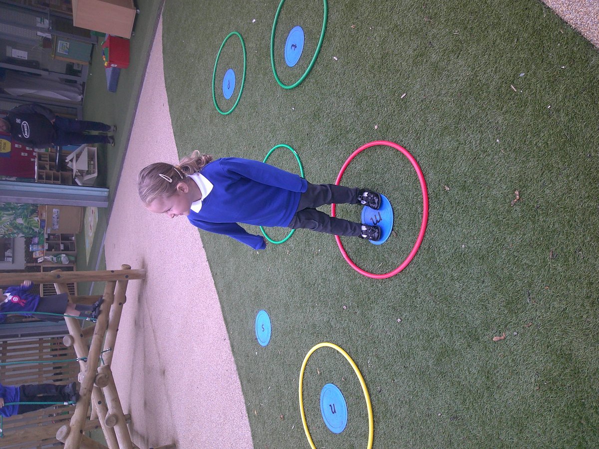TPAF2LB's tweet photo. Lovely day in F2, lots of fun and learning outside. We definitely made use of all the rain that has fallen today 😀🩵 @TPAF2WF @DeltaTheParks #TPAF2Outside https://t.co/rMlM4ZntLC