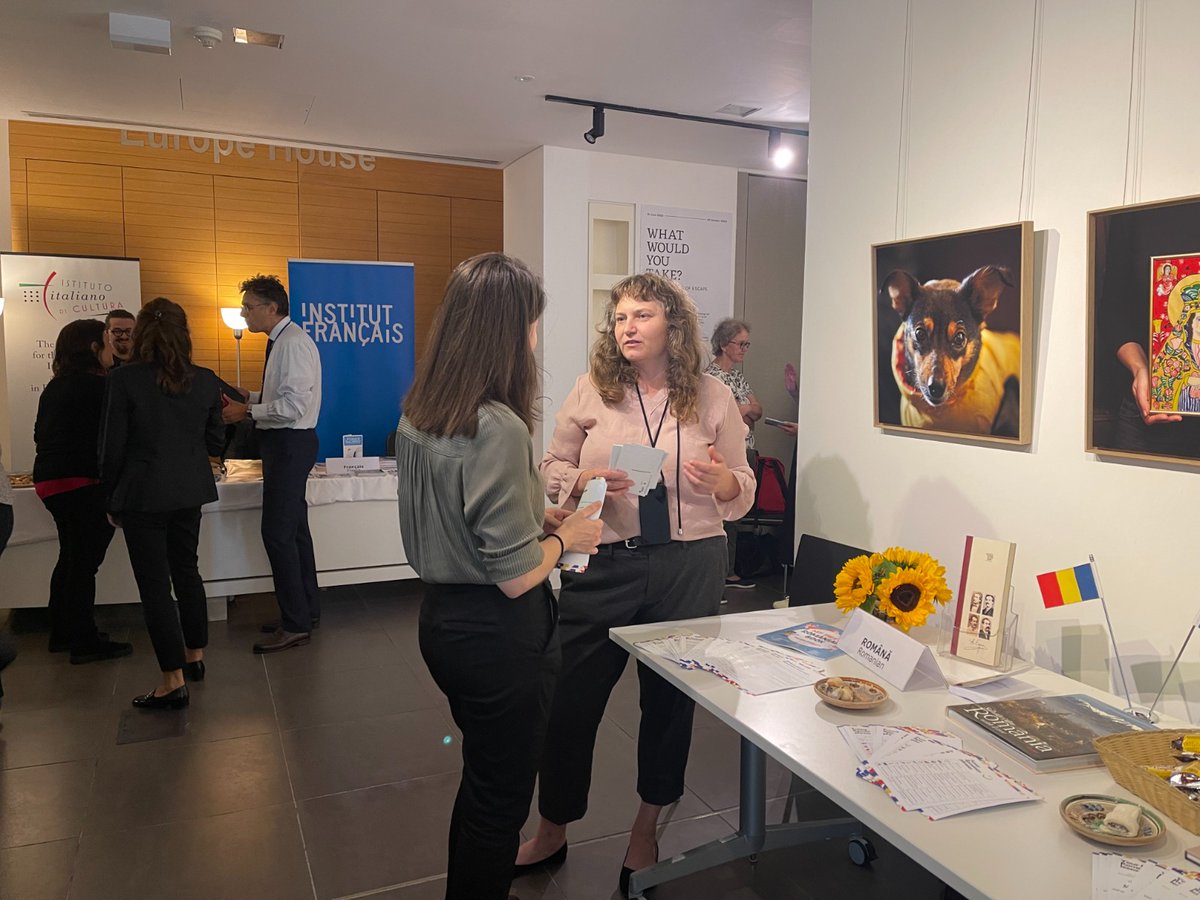 Embassy of Romania in London tweet media