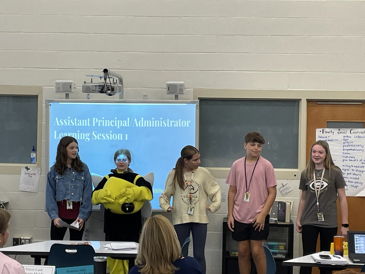 dmcdonald141's tweet image. Students @Greer_Middle helped welcome us and impress us with their love of and engagement in their school. @gcschools #middlelevel