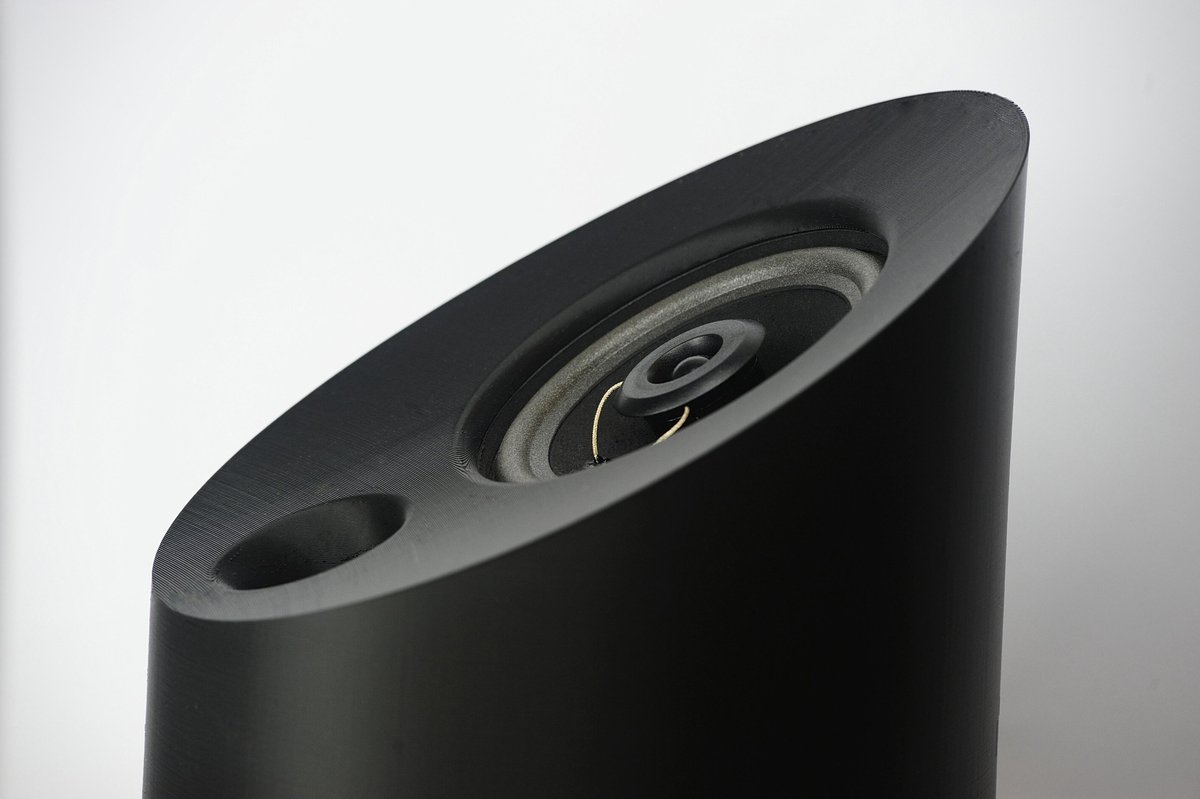 #MFR2023 #SneakPeek Introducing Elliptical: A Tribute to Music and Beauty! With over 25 years of experience, Elliptical crafts audio products with exquisite design and exceptional sound quality. Their Limited Edition Design speakers, made in Italy (#Rome), offer Wi-Fi and