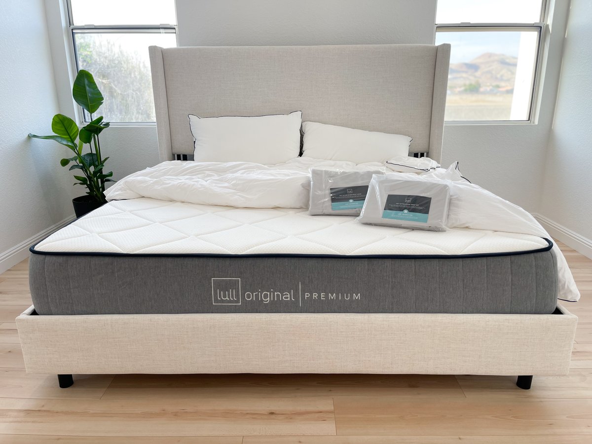 LullBed's tweet photo. The perfect duo for a dreamy night's sleep – our cozy mattress and luxurious bedding bundle. 😴✨
.
#bedroominspo #bedlinen #homesweethome #bedsheetonline #comforter #homedesign #bedsheetset #bedspread #beds #mattresses #bedcoverset #cottonbedsheets https://t.co/CWyGWesdL6