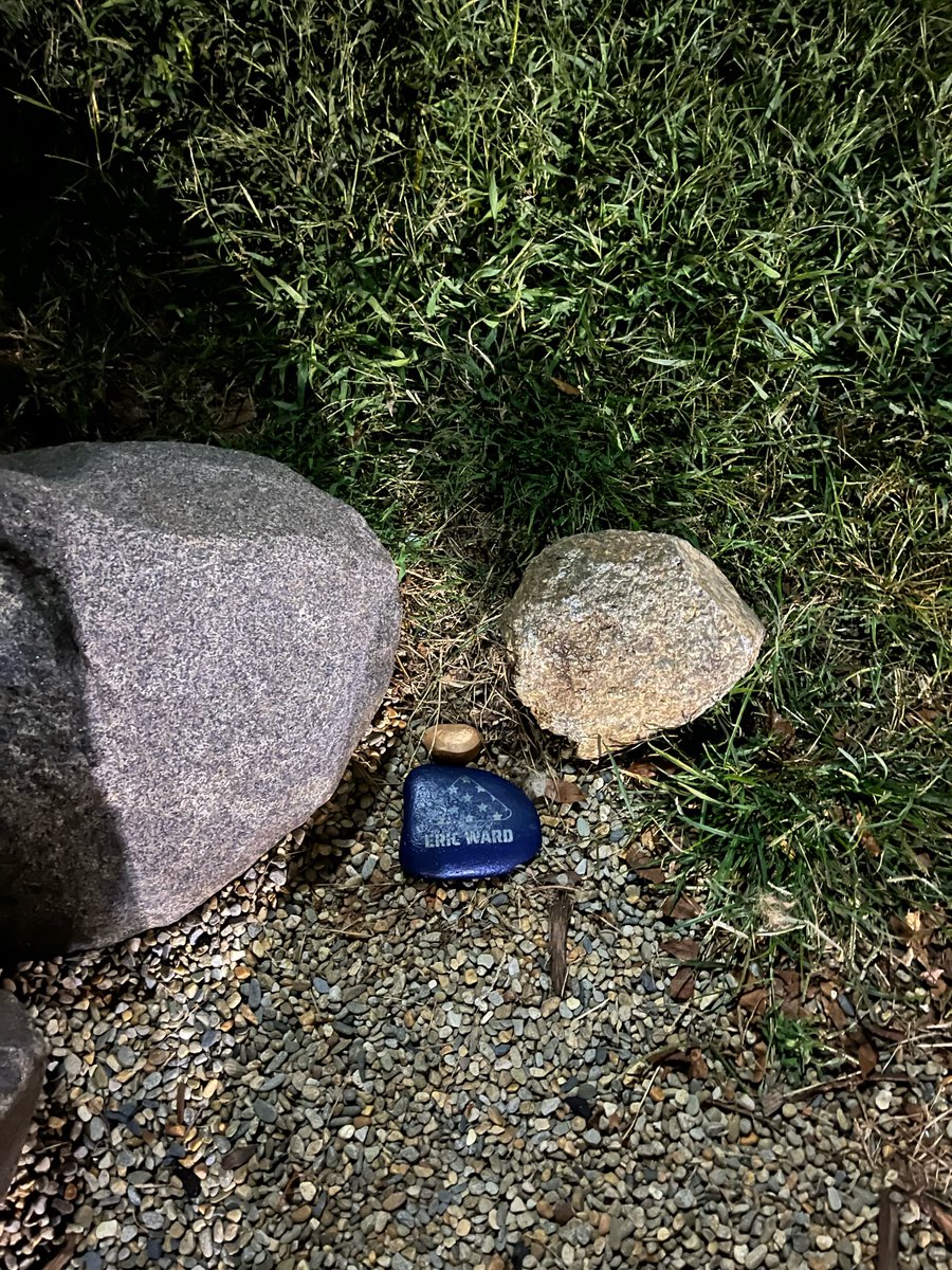 Rock # 22-362 for Eric was placed by Elise & Austin Nelson at the US Natl Whitewater Center in Charlotte, NC.💚➡️ To place a rock somewhere in the world to stop military/veteran suicide, go to 4wardproject.com/store.html 🇺🇸 #end22aday #4EricWard #4WARDproject #4WARDrocks