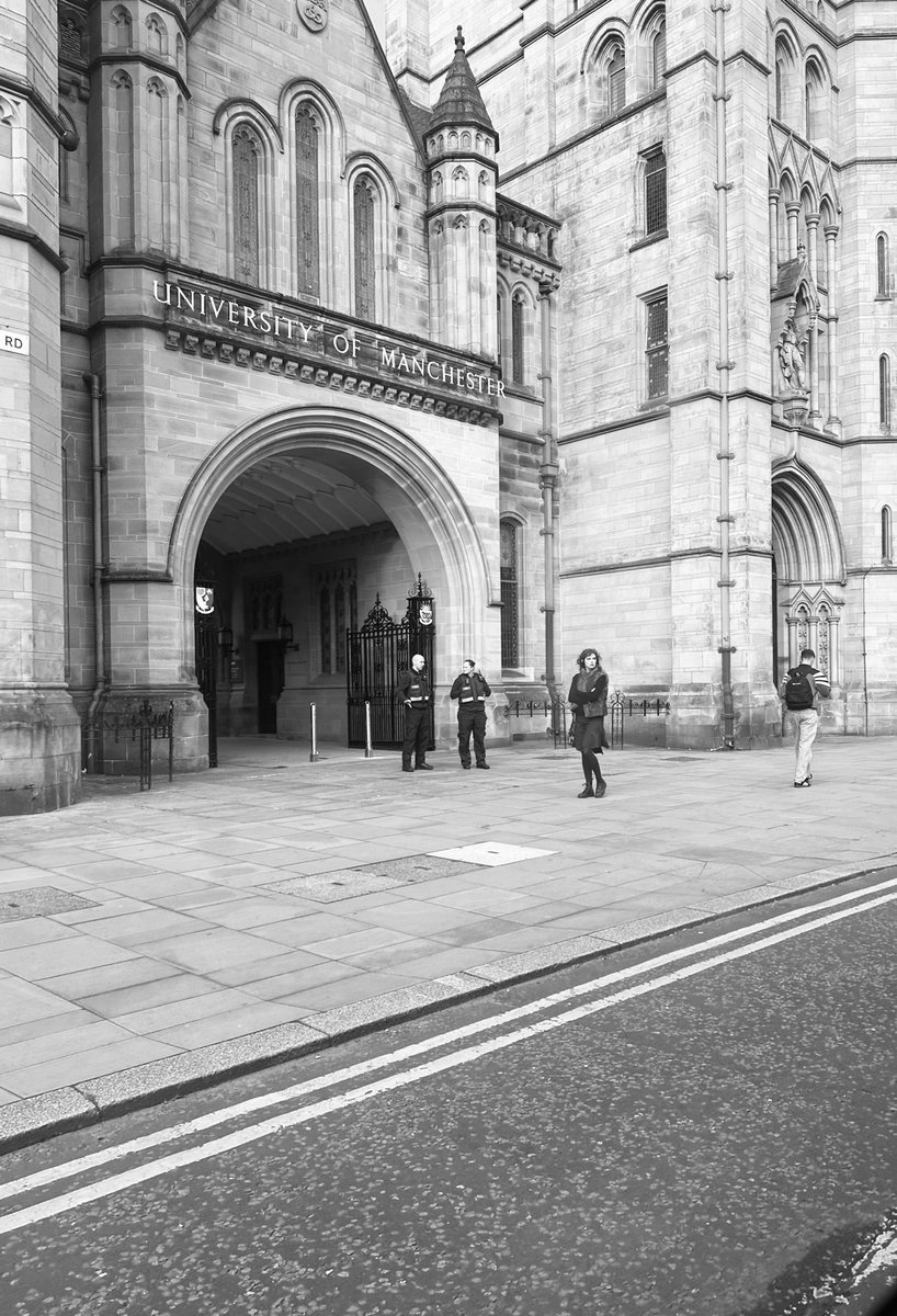 Start of the semester. 7th year teaching architectural studies at the university of Manchester 💥 Welcome to all the new students <a href="/OfficialUoM/">The University of Manchester</a> <a href="/MARG_manchester/">MARG</a> <a href="/TheMSArch/">The MSA</a>