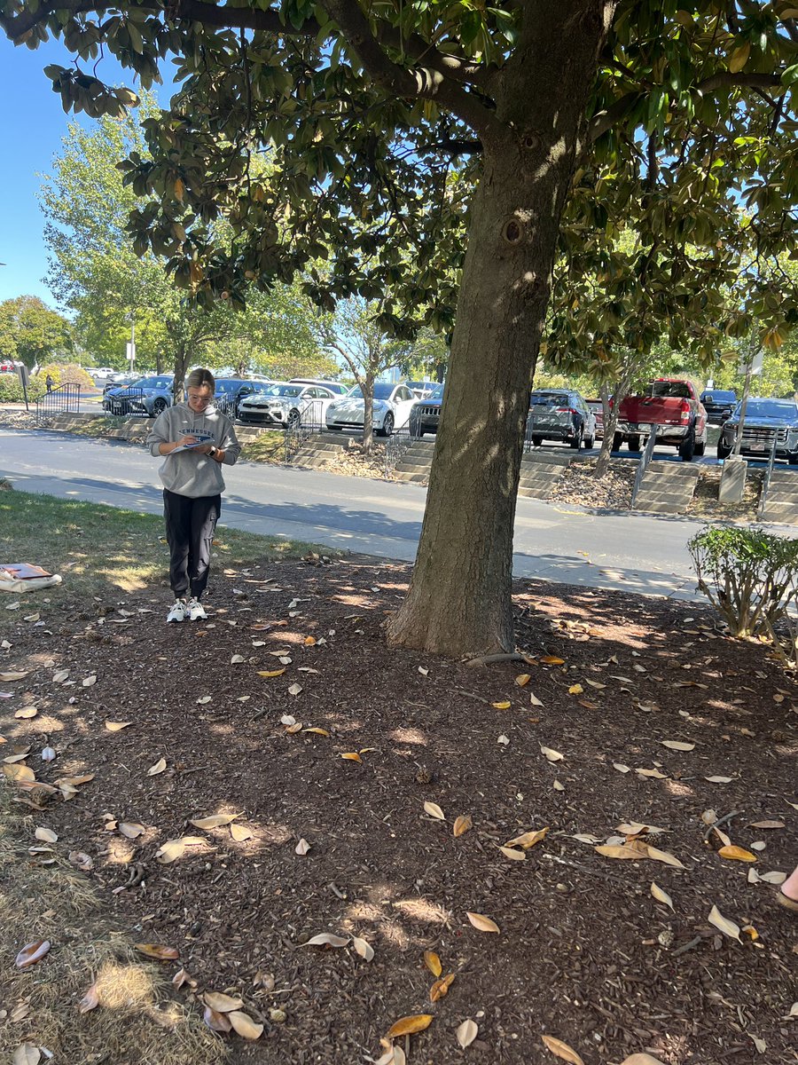 lichelleleonard's tweet image. #TRSC with @theTSIN took training outside thanks to @The_Compact #STEMPossible