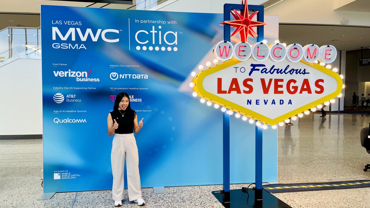 RedHatTelco's tweet image. Connect with @RedHat at #MWC23 in Las Vegas. Learn more about how our #OpenSource solutions empower service providers to deliver more. Come and meet our amazing ecosystem partners team! ⬇️ ➡️ bit.ly/3sYkRe7