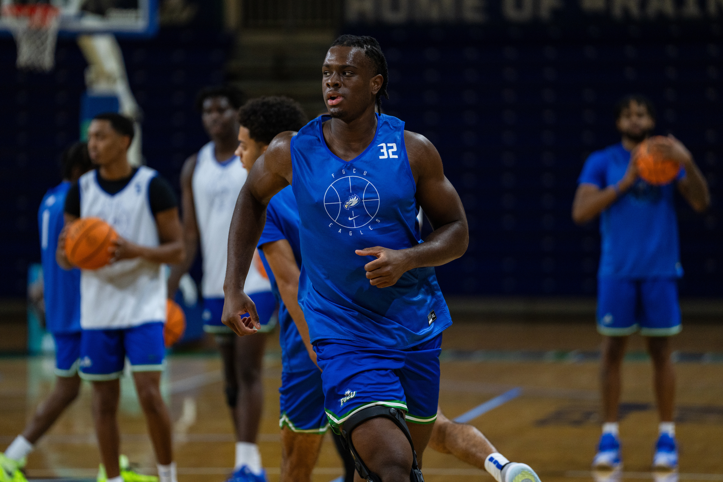 Men's Hoops Clashes with Miami on Saturday - FGCU Athletics