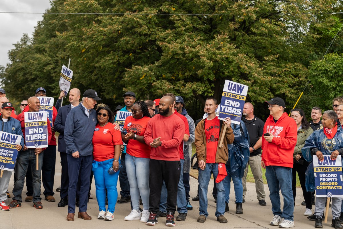 WhiteHouse46's tweet image. Today, President Biden joined the picket line with UAW members in Wayne County, Michigan – marking the first time a sitting President has visited a picket line in modern times.

The Biden-Harris Administration is proud to be the most pro-union Administration in history.