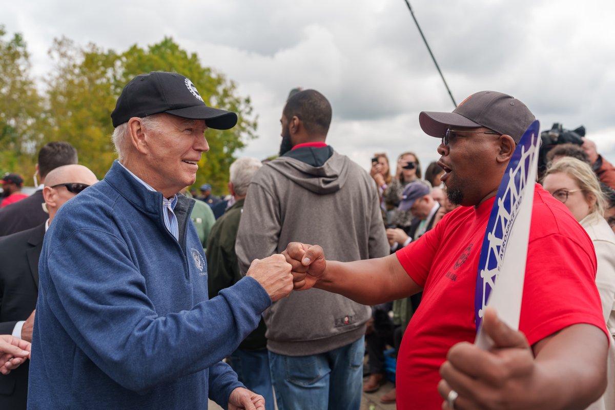 WhiteHouse46's tweet image. Today, President Biden joined the picket line with UAW members in Wayne County, Michigan – marking the first time a sitting President has visited a picket line in modern times.

The Biden-Harris Administration is proud to be the most pro-union Administration in history.