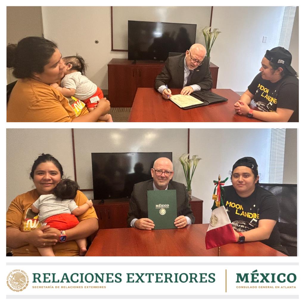 ConsulMexAtl's tweet photo. En #TuConsulMexAtl, dos orgullosas madres mexicanas realizaron el Registro de Nacimiento de su bebé con su #DobleNacionalidad.
¡Felicidades al nuevo mexicano!
Te invitamos a conocer los requisitos en: https://t.co/iRrhu3r8xw
#homoparental
#ZonaSegura
@SRE_mx https://t.co/G27nPHLUEO